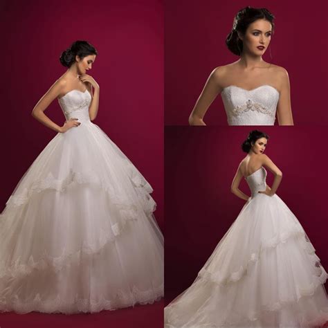 2017 Ball Gown Wedding Dresses With Veils Strapless Corset Princess