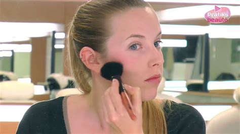 Maquillage Comment Faire Une Mise En Beauté Rapide Youtube