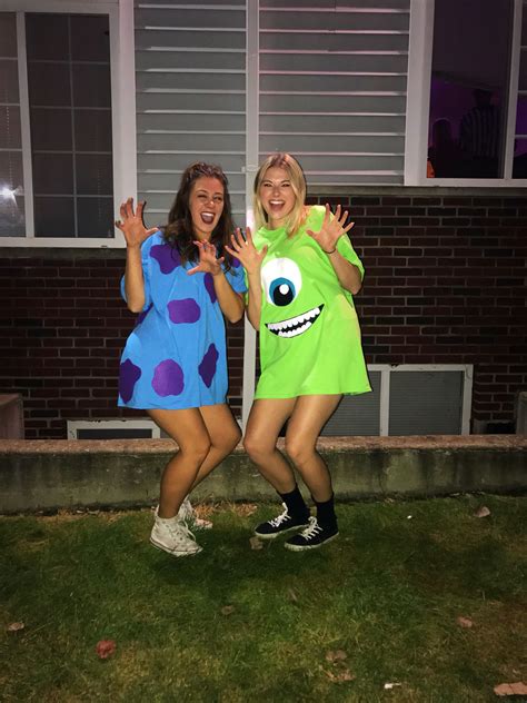 Boxing themed birthday party ideas. DIY monster inc. costumes | Best friend halloween costumes, Duo halloween costumes, Cool ...