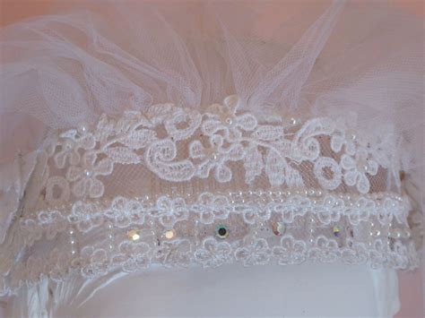 1950s Vintage Bridal Veil Beaded Lace Creamy Bridal Veil Etsy