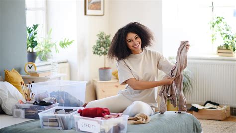 Martha Stewarts Best Tips And Tricks To Declutter Your Home