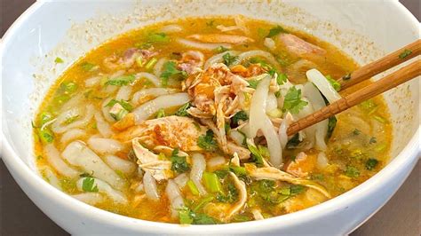 Chicken Noodle Soup Lao Khao Piak Sen Youtube