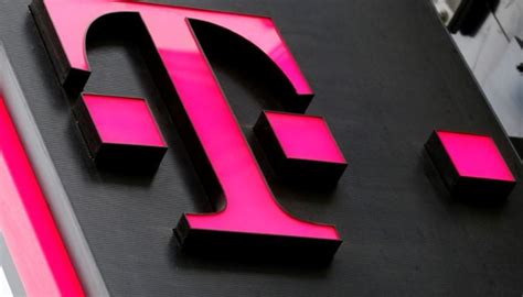 What you share with your friends and family stays between you. T-Mobile postihl výpadek interních systémů - AppleNovinky.cz