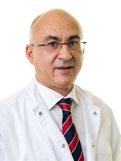 Profil V1 Doctor Cristian Nedelcuta Mitroi Echipa Doctori Uroclinic