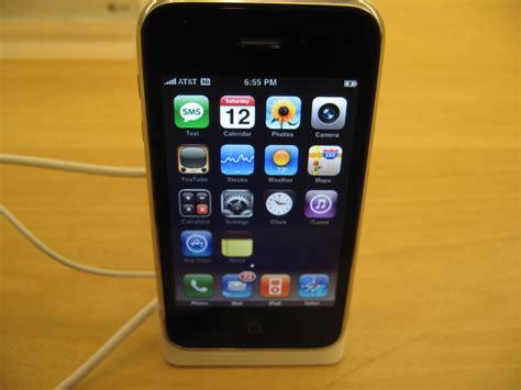 Photo Gallery Of The Apple Iphone 3g Fonearena Exclusive
