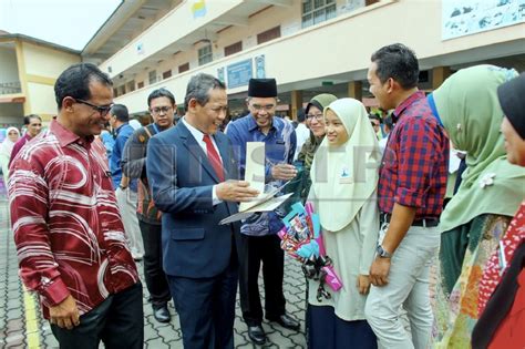 Lafaz ikrar pengawas pss 2014. Kegembiraan berganda untuk SK Taman Tuanku Jaafar 2 ...