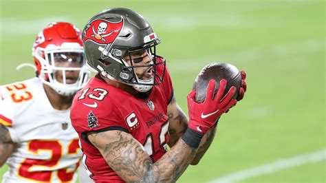 Mike Evans Prop Picks Target These 2 Unders For The Buccaneers Wr In