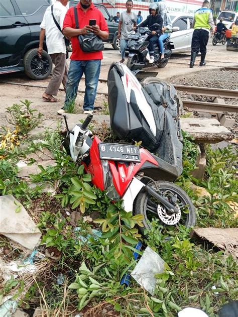 Lansia Warga Tangsel Kritis Terdampar Kereta Di Cisauk Kabar