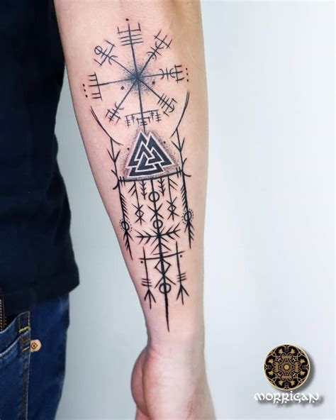 Viking Tattoo Vegvisir Yggdrasil Valknut Tattoos Viking Tattoo Symbol