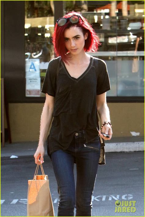 Photo Lily Collins Debuts New Bright Red Hair 07 Photo 3688202