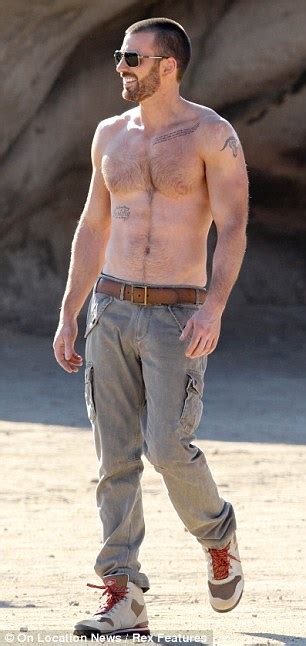 Chris Evans Has Still Got His Captain America Abs As He Flirts Up A Storm On Photoshoot Daily