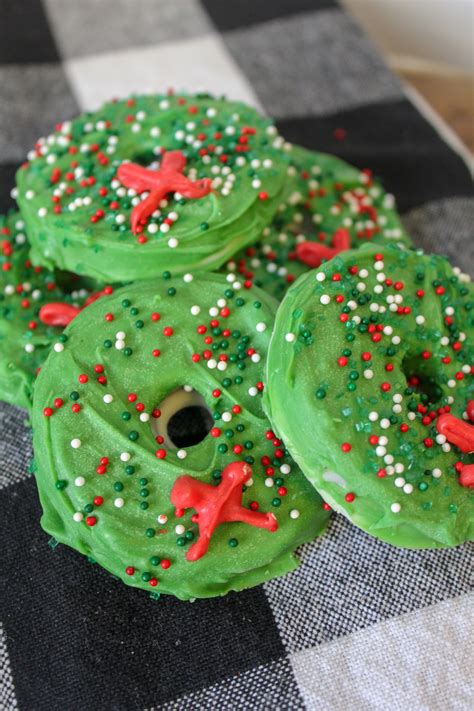 With so few ingredients, it's important that you follow the recipe closely. Easy Christmas Wreath Cookies for Decorating Fun