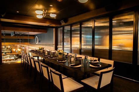 3945 in edina, features design elements reminiscent of the the cotswolds. The best private dining rooms in Chicago