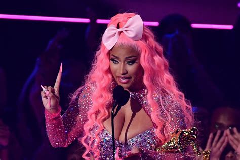 Nicki Minaj New Album Release Date Rapper Finally Dropping Th Record