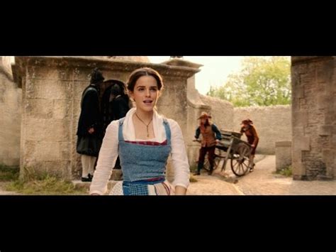 Si tratta del 30º classico disney , è il terzo film del rinascimento disney. La Bella e la Bestia - Belle - Clip dal film - YouTube
