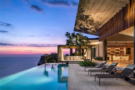 28 Incredible Modern Mansions That We’d Love to Call Home