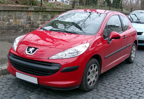 Peugeot 207 Image 2
