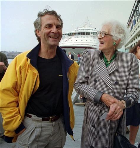 Last Survivor Of Unsinkable Titanic Dies At 97 The San Diego Union