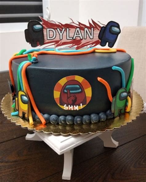 We've also got some amazing among us cake topper ideas to show you and some super fun among us cupcakes and more. AMONG US CAKE! / 2020 trendy games / Quarentine Games ...
