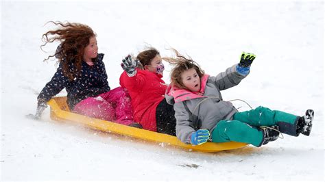 Where Are The Best Sledding Hills In The Milwaukee Area Waukesha