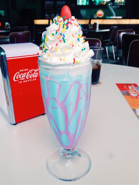 Bubblegum Milkshake With Colorful Sprinkles Starbucks Drinks Recipes Colorful Desserts