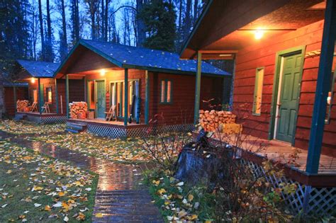 Visitors enjoy our central lodge with satellite television, pool table, tackle and gift shop, wireless. Frontier Farwest Fishing Lodge | Where To Fish in BC