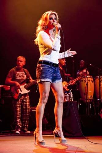 Faith Hill Orange County Concert 72410 Hot Legs A Photo On