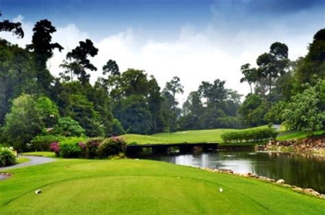 For more about the organisation of the course, scroll back up and click on the organisation tab. Golfing in Malaysia - HolidayGoGoGo