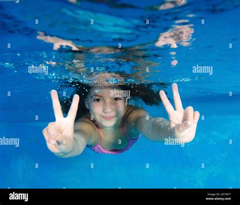 Naked Pool Alamy Stock Photo Sgroupdamer