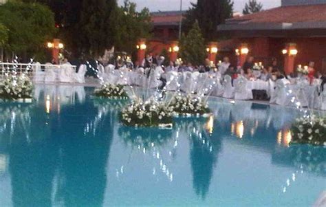Looking for a good deal on floating water flower swimming pool? Floating Flowers for Outdoor Pool Weddings | Pool wedding ...