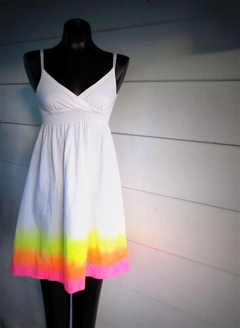 neon-sunshine-dress,-diy-diy-dress,-summer-dresses-diy,-upcycle-clothes