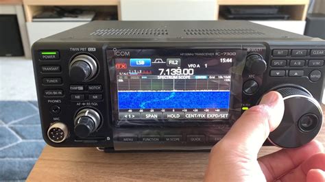 icom ic 7300 ham radio hf 6m transceiver first power up and a brief overview youtube