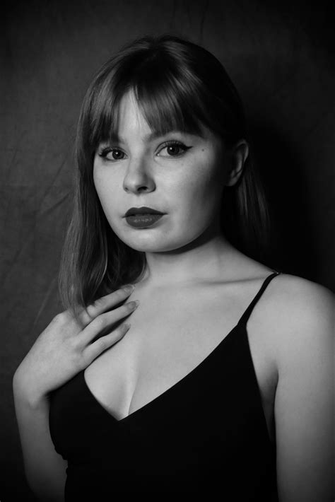 1930's spy thriller photography evening - Timeline Events