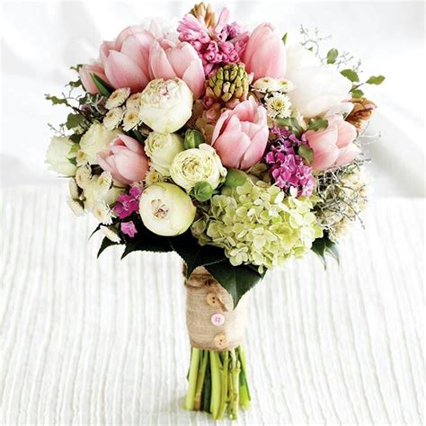 20 Very Pretty Wedding Bouquets Hand Bouquet Wedding Tulip Bridal
