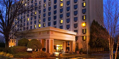 Hotel Near Hartsfield Jackson Atlanta Airport Crowne Plaza