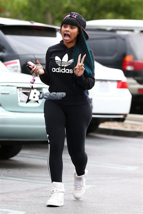 Blac Chyna Shows Off Her Body In Black Leggings On Shopping Trip Page 2 Bossip