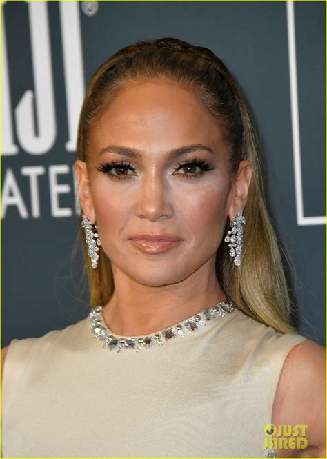 Nominee Jennifer Lopez Glams Up For Critics Choice Awards 2020 Photo