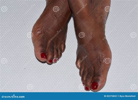 Crossed Female Feet With Red Toenails Stock Photo Image Of Feet