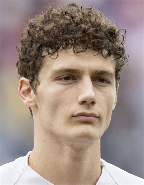 Select from premium benjamin pavard of the highest quality. Benjamin Pavard : les internautes ont trouvé son sosie (et ...