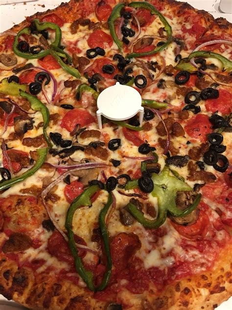 Vocelli Pizza Order Food Online 16 Reviews Pizza 5744 Industry