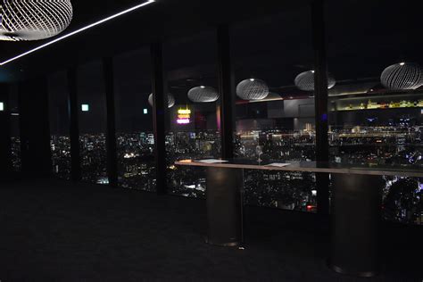 てくてくカメラ 再開発進む渋谷でスタイリッシュな空間と夜景を満喫 Enjoyニコン ニコンイメージング