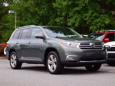 Pre Owned 2013 Toyota Highlander Limited Awd 4d Sport Utility
