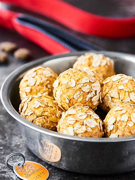 Add the coconut oil, banana and water and draw into a dough. Homemade Dog Treats Recipe - No Bake, Organic