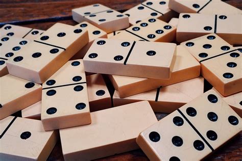 4 Things the Domino Effect Will Teach You about Life - Affordable ...