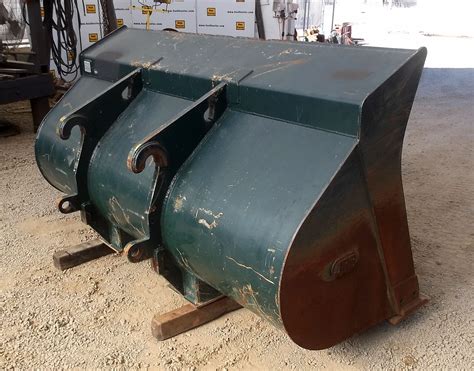 Used 96 Quick Change General Purpose Loader Bucket For Sale