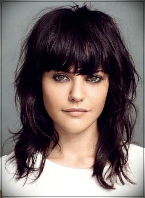 Hairstyles 2020 female medium length with bangs. The Best 2020 Medium Hairstyles with Bangs - Home, Family ...