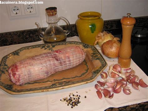 Sencillo y rápido a la hora de cocinar aunque lleva tiempo de amacerado para que los sabores se adhieran a la carne. LA CUINERA: PIERNA DE CORDERO DESHUESADA AL HORNO