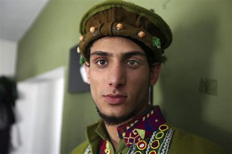 Kabul Catwalk Afghan Models Show Off Traditional Clothing