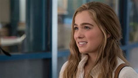 Midsommar hade nästan White Lotus stjärnan Haley Lu Richardson i