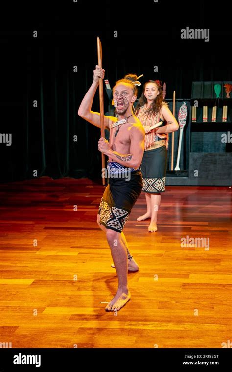 Auckland New Zealand Maori Haka Dance Performance Stock Photo Alamy